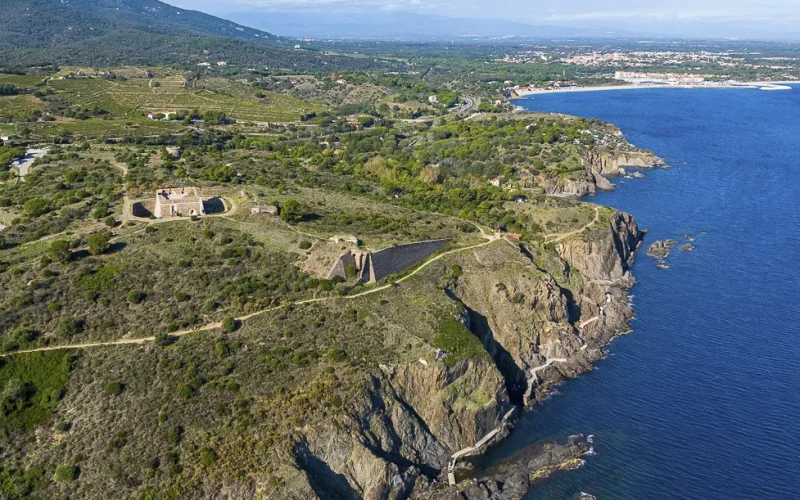 activites-nature-sentier-du-littoral-jusqu-a-cadaques-collioure